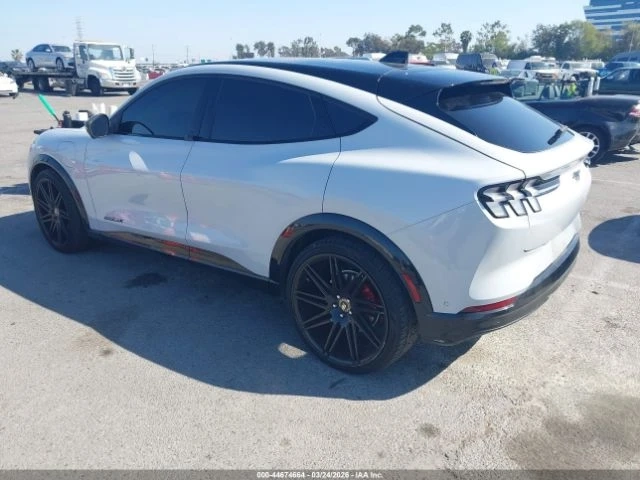 Ford Mustang Mach-E California Route 1 Extended Range AWD - автомобили, коли, обяви за нови и употребявани 2