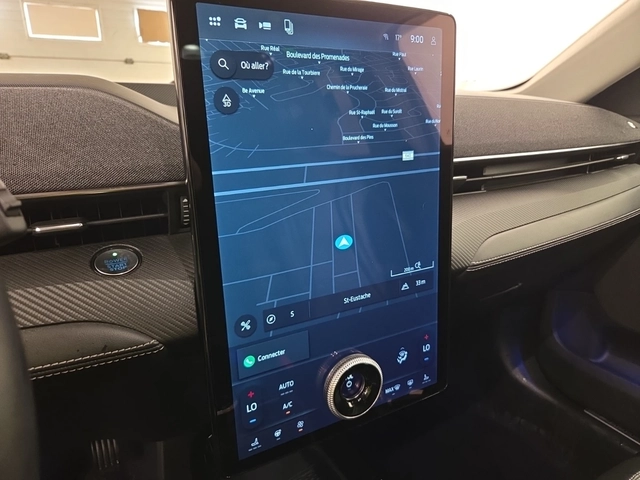 Ford Mustang Mach-E Premium AWD - автомобили, коли, обяви за нови и употребявани 9
