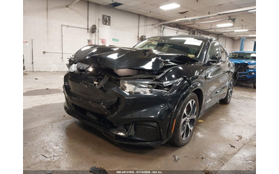 ford-mustang-mach-e-n-all-wheel-drive - 1