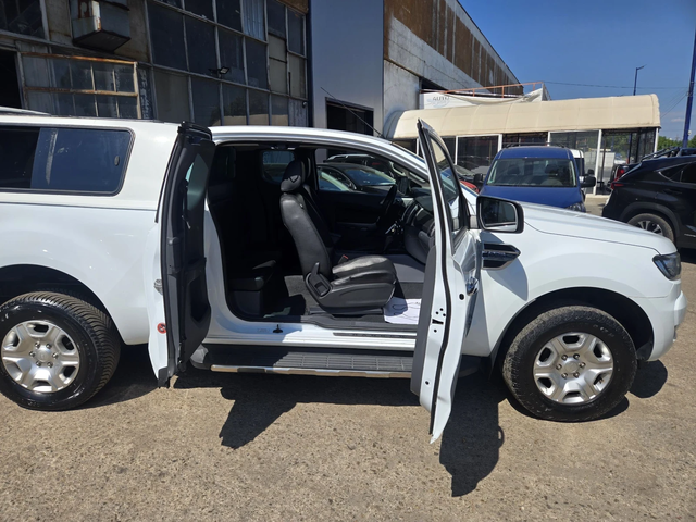 Ford Ranger 3.2 дизел - автомобили, коли, обяви за нови и употребявани 9