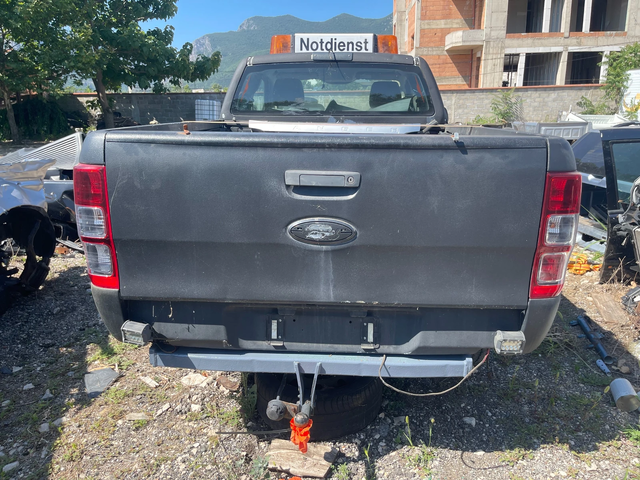 Ford Ranger 2.2TDCi 4x4 на части - автомобили, коли, обяви за нови и употребявани 2
