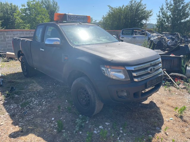 Ford Ranger 2.2TDCi 4x4 на части - автомобили, коли, обяви за нови и употребявани 3