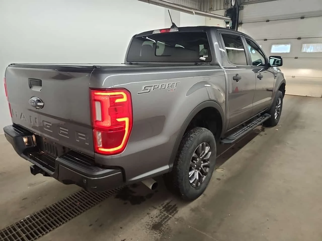 Ford Ranger XLT CREW CAB SHORT BED * 2 КЛЮЧА* CARFAX * - автомобили, коли, обяви за нови и употребявани 2