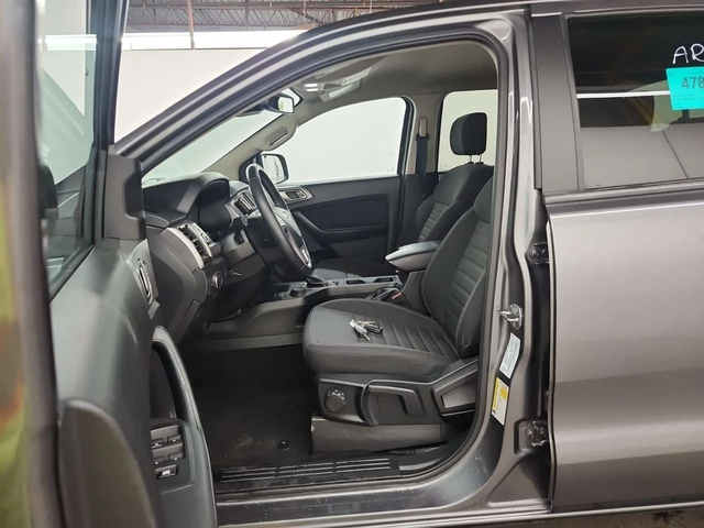 Ford Ranger XLT CREW CAB SHORT BED * 2 КЛЮЧА* CARFAX * - автомобили, коли, обяви за нови и употребявани 8