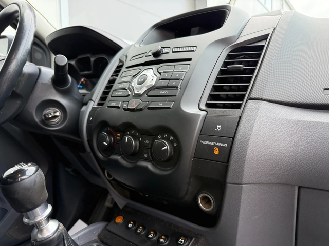 Ford Ranger N1 1+ 1 - автомобили, коли, обяви за нови и употребявани 15