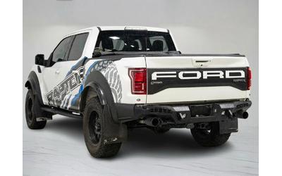 ford-raptor - 3