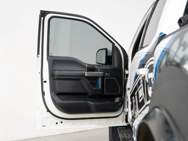 Ford Raptor SuperCrew 4WD * 68827км!* АвтоКредит* (ЦЕНА ДО БГ) - автомобили, коли, обяви за нови и употребявани 7