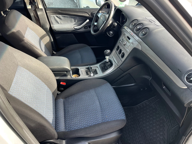 Ford S-Max 2.0TDCI - автомобили, коли, обяви за нови и употребявани 10