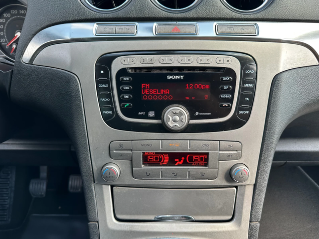 Ford S-Max 2.0TDCI 7места - автомобили, коли, обяви за нови и употребявани 10