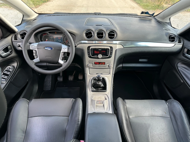 Ford S-Max 2.0TDCI 7места - автомобили, коли, обяви за нови и употребявани 9