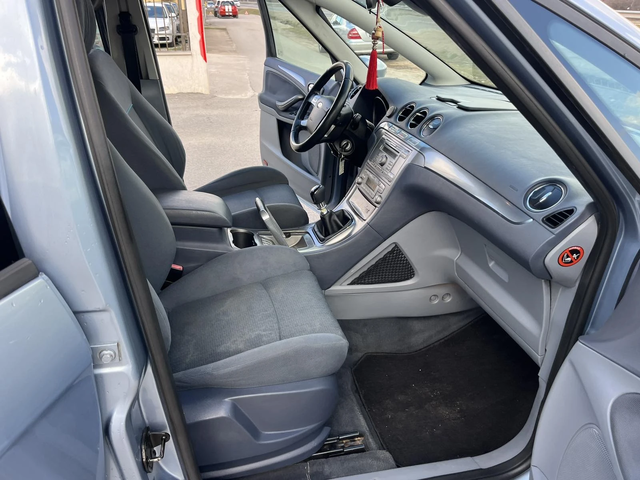 Ford S-Max 2.0TDCI 131кс 6 СКОРОСТИ КЛИМАТРОНИК ПОДГРЕВ - автомобили, коли, обяви за нови и употребявани 9