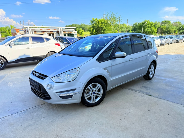 Ford S-Max 2.0cdti 163k.c * UNIKAT* - автомобили, коли, обяви за нови и употребявани 2