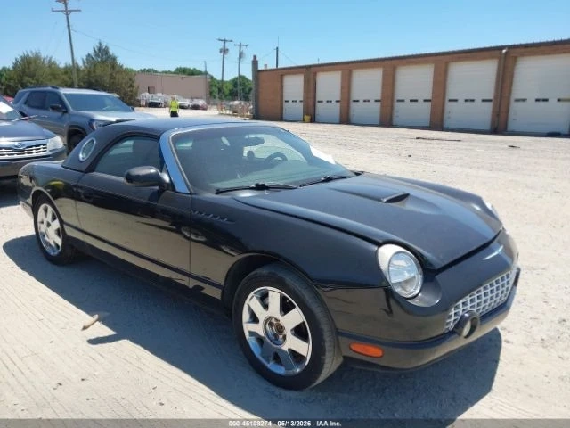 Ford Thunderbird V8 - автомобили, коли, обяви за нови и употребявани 0