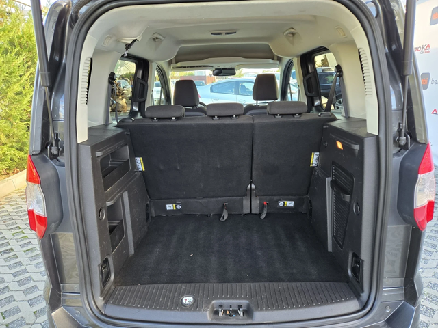 Ford Tourneo Courier= 143.000km - автомобили, коли, обяви за нови и употребявани 9