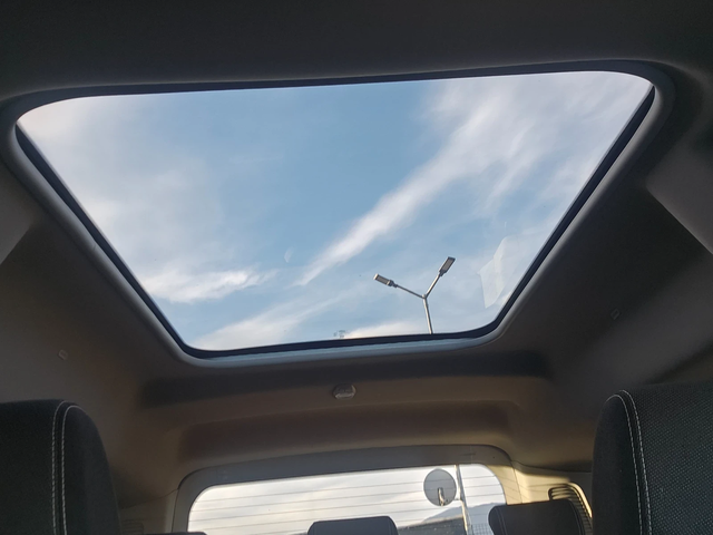 Ford Tourneo Connect 1.5TDCI-NAVI-KAMERA - автомобили, коли, обяви за нови и употребявани 9