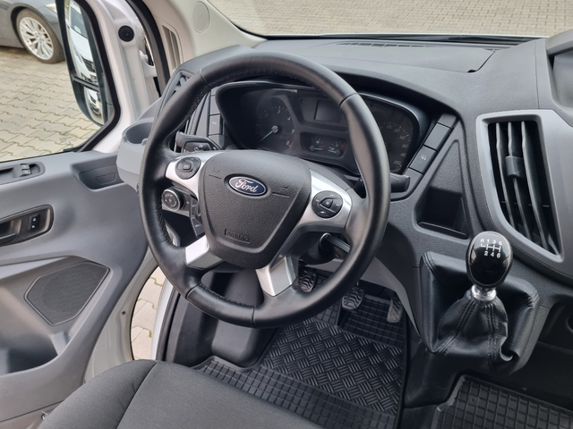 Ford Transit 2.0TDCi-131ps 2018г. ОБСЛУЖЕН= КАТО НОВ! - автомобили, коли, обяви за нови и употребявани 17