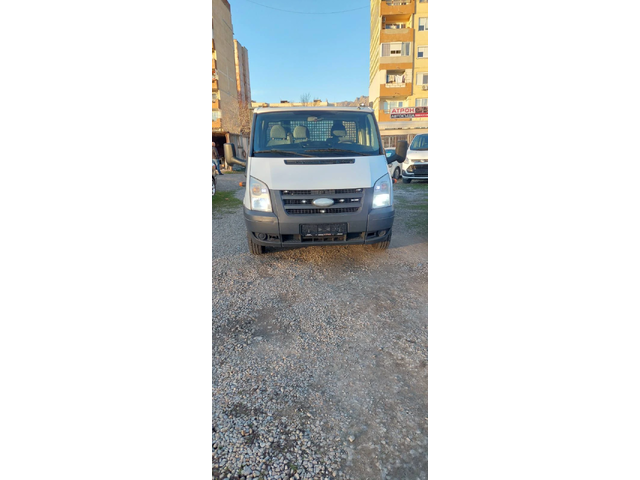 Ford Transit 2.4 tdci клима - автомобили, коли, обяви за нови и употребявани 0
