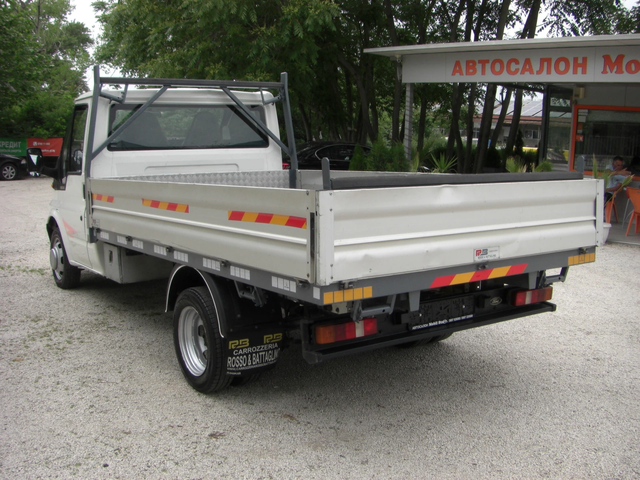 Ford Transit 2.4TDCI - автомобили, коли, обяви за нови и употребявани 2