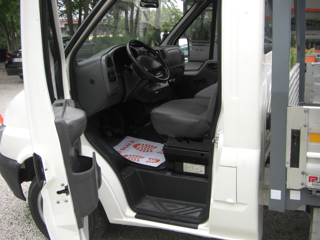 Ford Transit 2.4TDCI - автомобили, коли, обяви за нови и употребявани 7