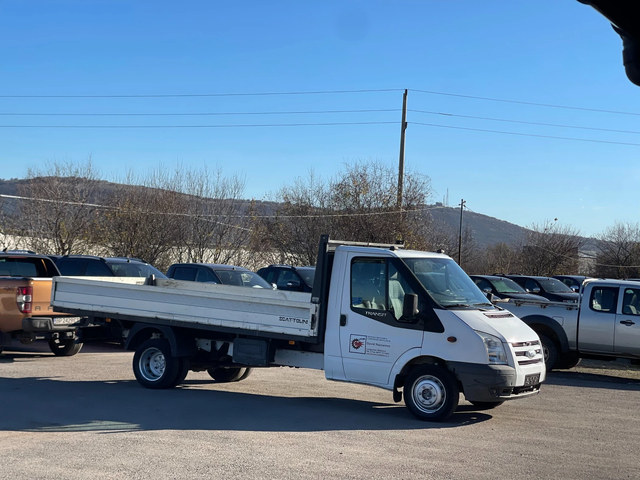 Ford Transit 2.4TDCi - автомобили, коли, обяви за нови и употребявани 4