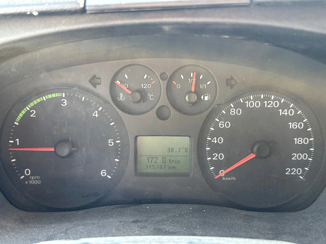 Ford Transit 2.2 - автомобили, коли, обяви за нови и употребявани 5