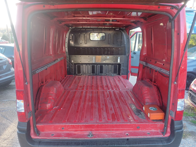 Ford Transit 2.4TDCI* - автомобили, коли, обяви за нови и употребявани 4