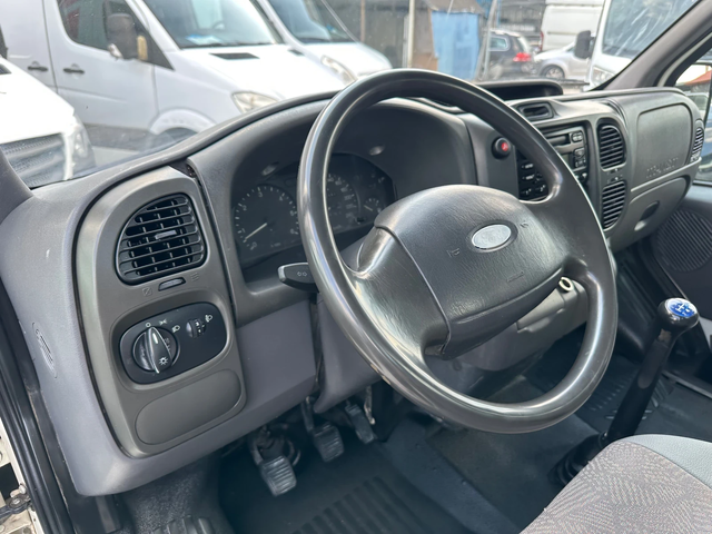 Ford Transit 2.4ITALIA - автомобили, коли, обяви за нови и употребявани 13