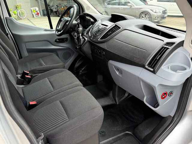 Ford Transit 2.2TDCI Климатик L2H2 - автомобили, коли, обяви за нови и употребявани 9