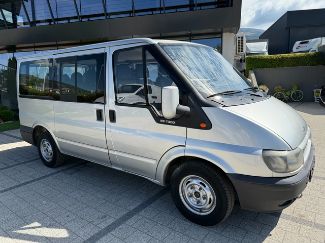 Ford Transit 2.0TDI 9-местен Климатик - автомобили, коли, обяви за нови и употребявани 1