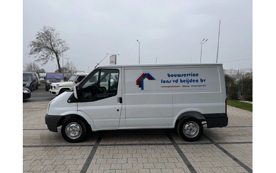 ford-transit - 2