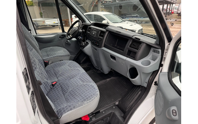 Ford Transit 2.2TDCI Климатик L1H1 - автомобили, коли, обяви за нови и употребявани 6