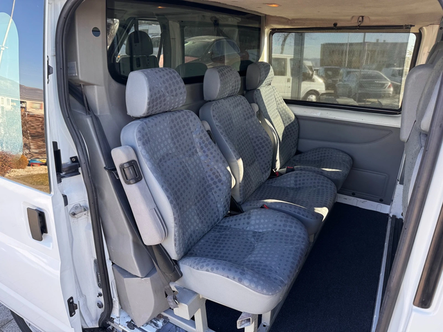 Ford Transit 6-местен Климатик L1H1 - автомобили, коли, обяви за нови и употребявани 6