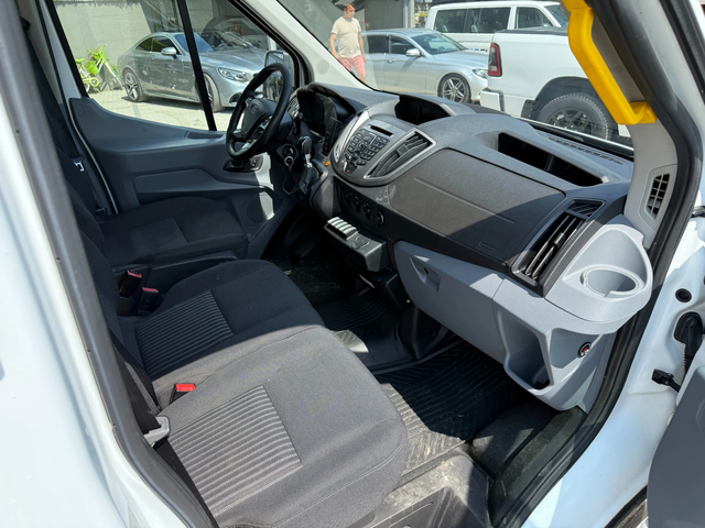 Ford Transit 9-местен 2хКлима Euro 6 - автомобили, коли, обяви за нови и употребявани 7