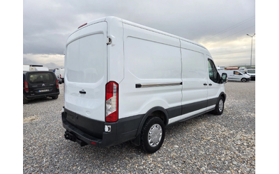 ford-transit - 4