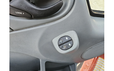 Ford Transit 2.2 TDCi, 9 местен, клима /ЛИЗИНГ - автомобили, коли, обяви за нови и употребявани 11