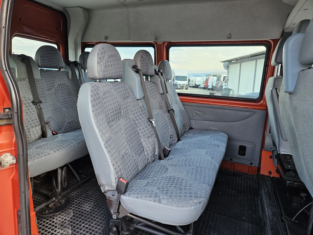 Ford Transit 2.2 TDCi, 9 местен, клима /ЛИЗИНГ - автомобили, коли, обяви за нови и употребявани 12