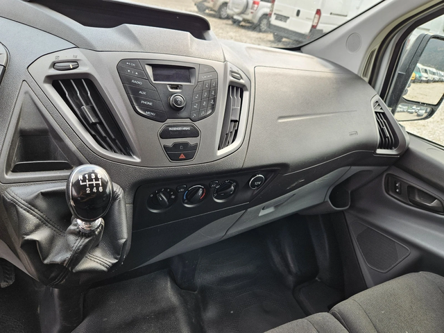 Ford Transit 2.2 TDCi, 6 местен , климатик - автомобили, коли, обяви за нови и употребявани 10