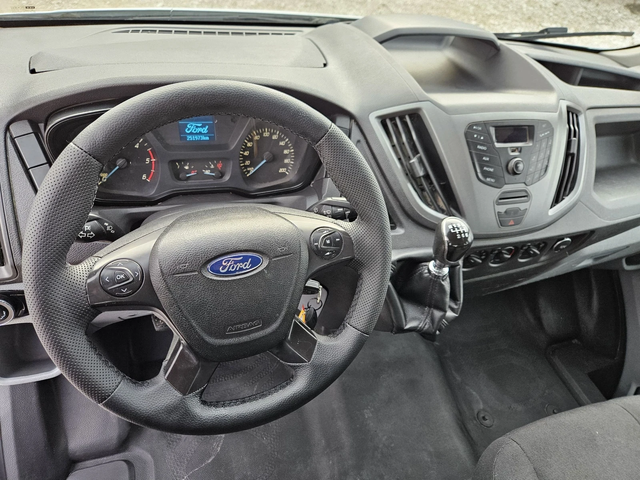 Ford Transit 2.2 TDCi, Клима , 7 местен - автомобили, коли, обяви за нови и употребявани 9