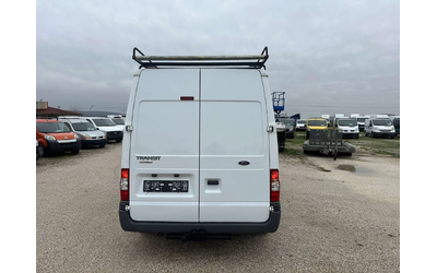ford-transit - 4