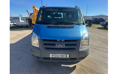 ford-transit - 2