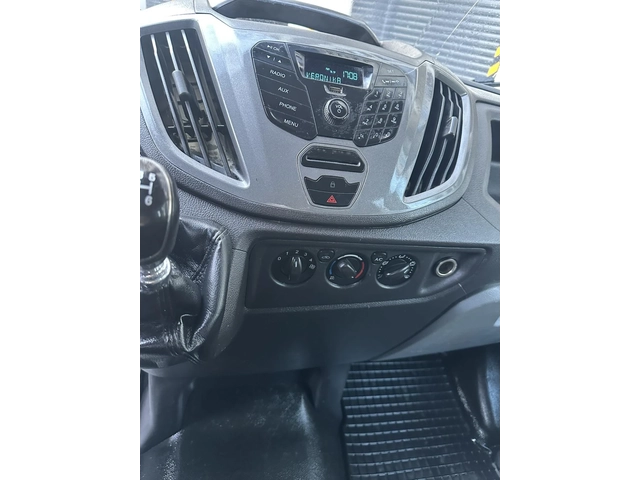Ford Transit 2.2TDCi - автомобили, коли, обяви за нови и употребявани 6