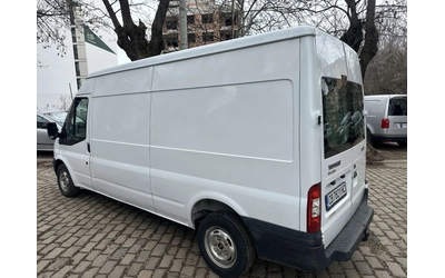 ford-transit - 4