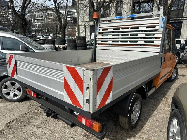 Ford Transit 2.2TDCi - автомобили, коли, обяви за нови и употребявани 4
