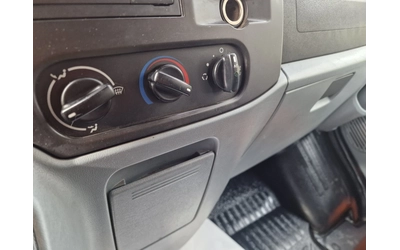 Ford Transit 2.2TDCi - автомобили, коли, обяви за нови и употребявани 9