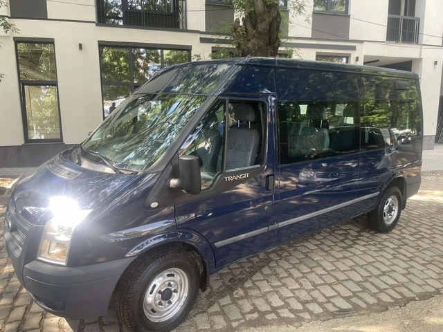 Ford Transit 2.2TDCi - автомобили, коли, обяви за нови и употребявани 1