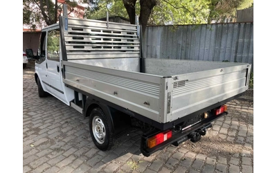 ford-transit - 4