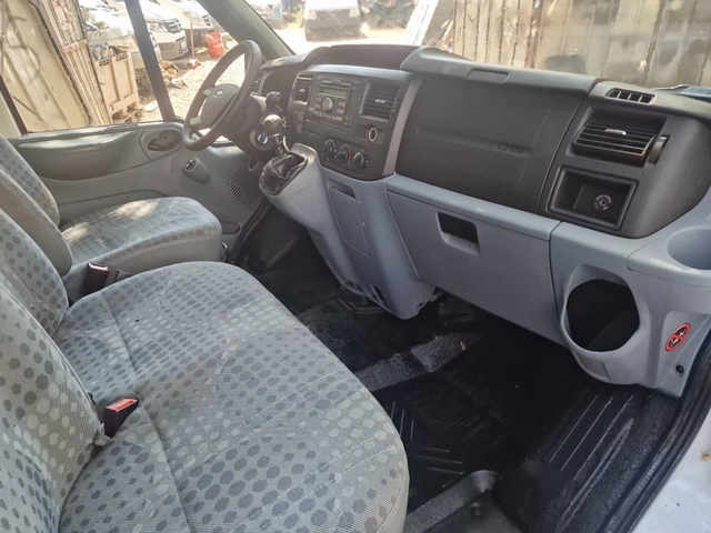 Ford Transit 2.4TDCi, 4х4 - автомобили, коли, обяви за нови и употребявани 4