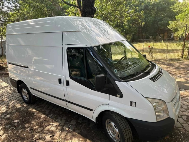 Ford Transit 2.2TDCi - автомобили, коли, обяви за нови и употребявани 1