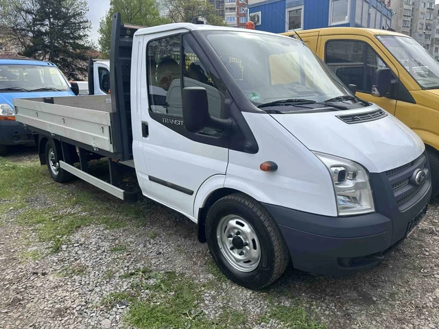 Ford Transit 2.2Tdci - автомобили, коли, обяви за нови и употребявани 0