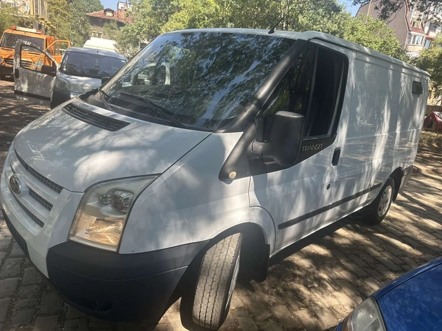 Ford Transit 2.2tdci - автомобили, коли, обяви за нови и употребявани 0